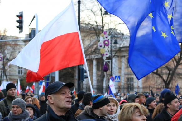 warsaw-democracy-protests-law-and-justice (9)