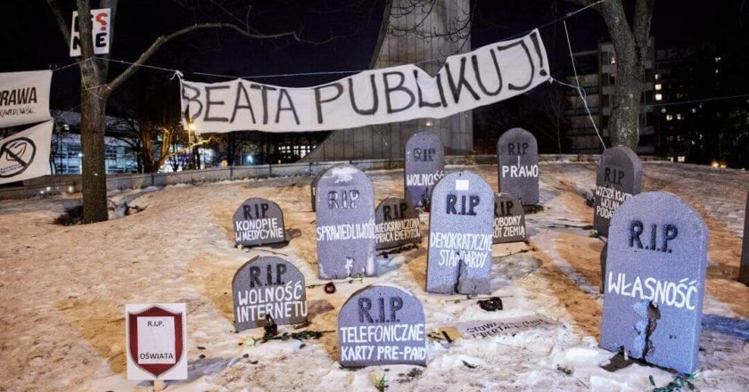 protests-polish-parliament-2016