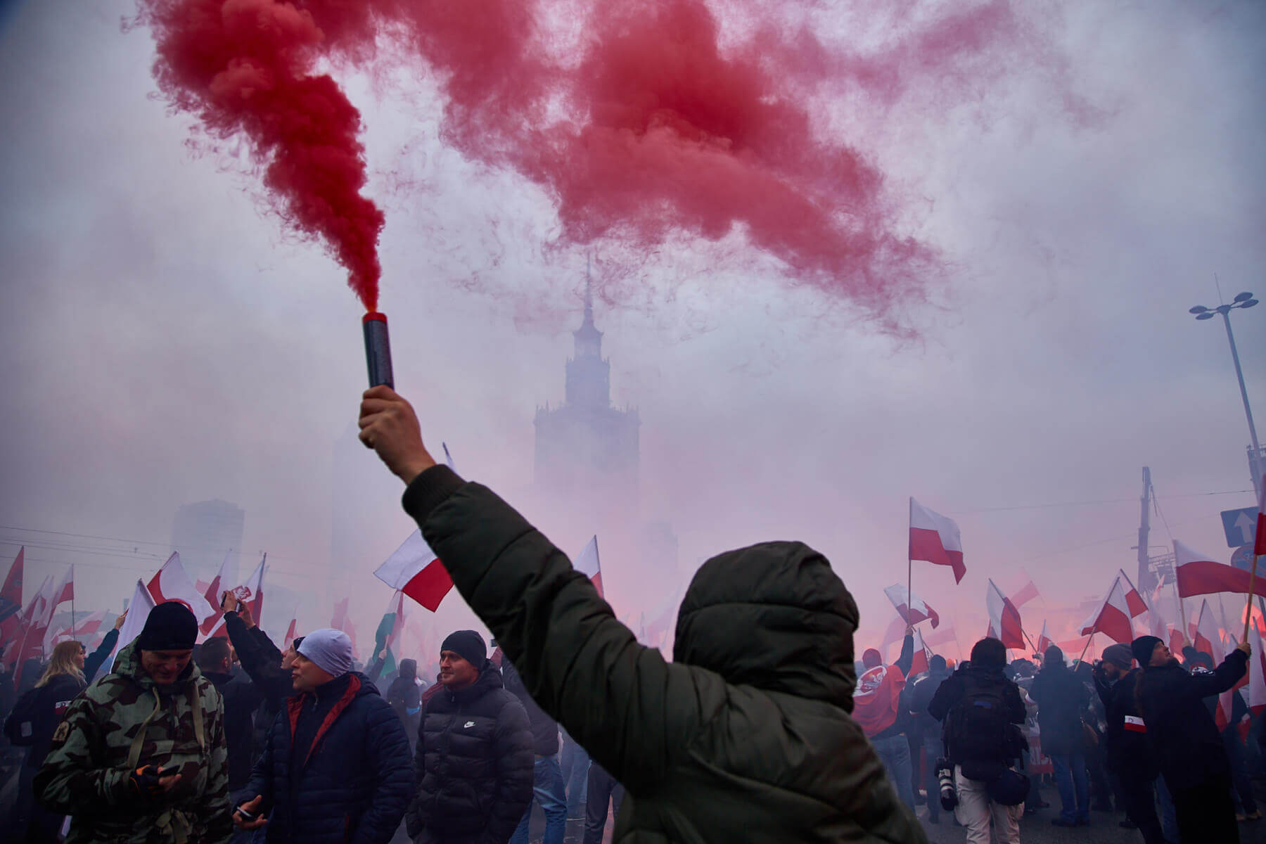 marsz-niepodleglosci-antifa-kod-warszawa-2016-cb7b9856_tr-1