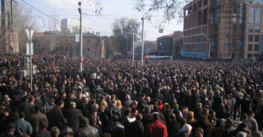 yerevan_armenia_protests