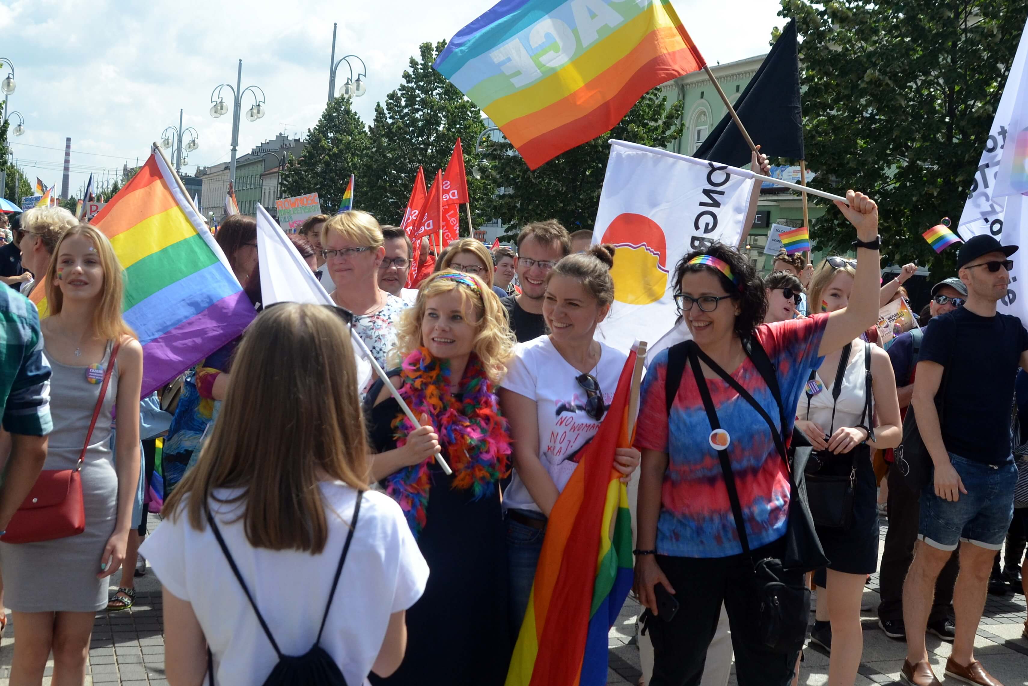 Poland: thousands turn out for Warsaw Pride march, LGBTQ+ rights